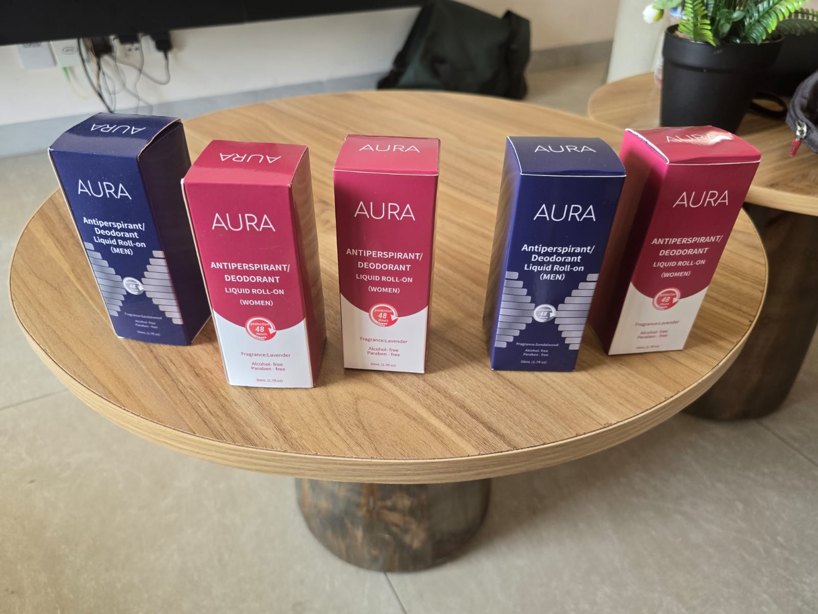 Aura Antiperspirant / Deodorant Combo Rollon (Men - Blue)
